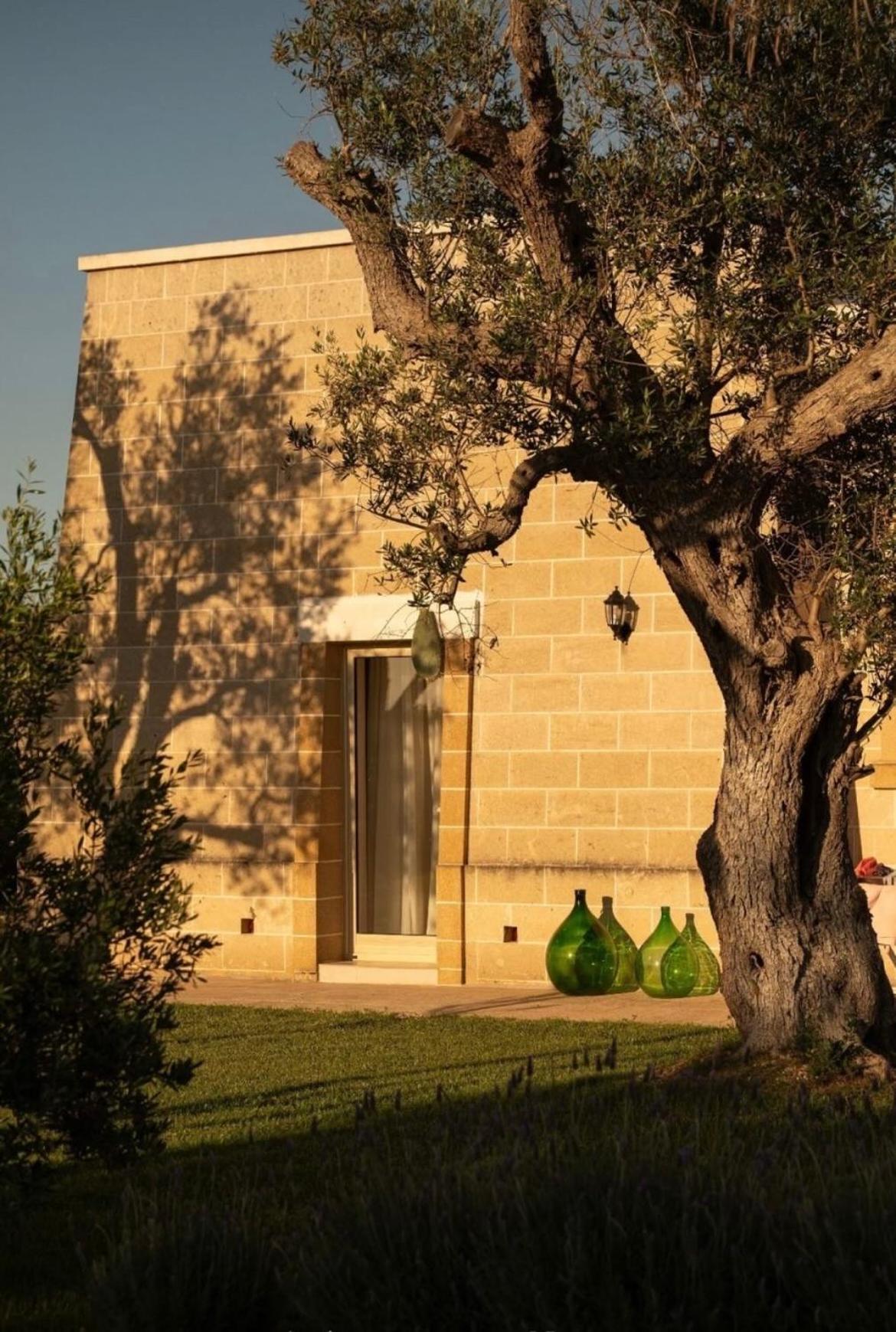 Masseria Petrusella Giuggianello Luaran gambar